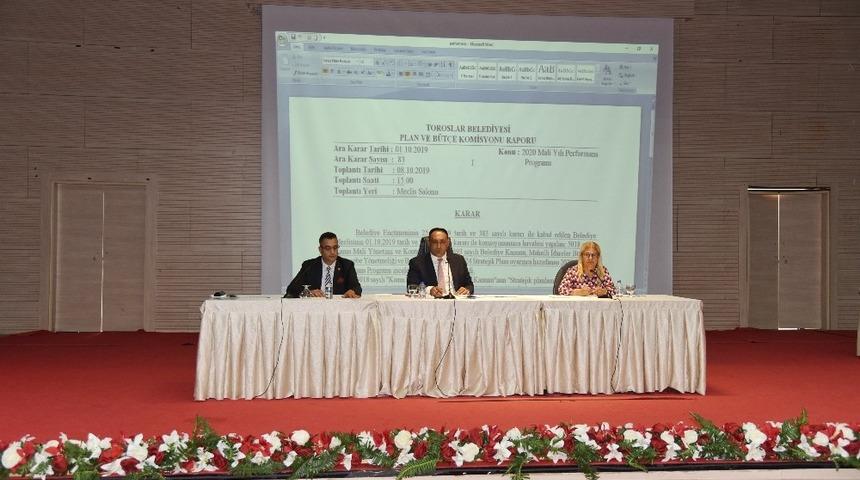 Toroslar’ın Stratejik Planı ve bütçesi oy birliğiyle onaylandı