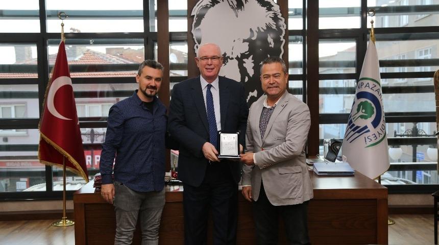 Kırkalılar K&uuml;lt&uuml;r Dayanışma ve Yardımlaşma Derneği&rsquo;nden Başkan Kazım Kurt&rsquo;a teşekk&uuml;r ziyareti