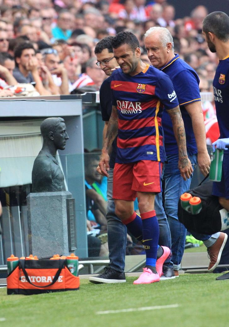 Dani Alves: Paris'te çok ırkçı var! G2