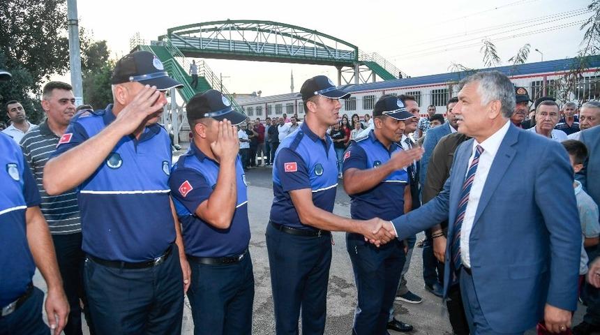 Karalar: "Ceyhan, 10 yılda g&ouml;rmediğiniz hizmeti 4 senede g&ouml;recek"