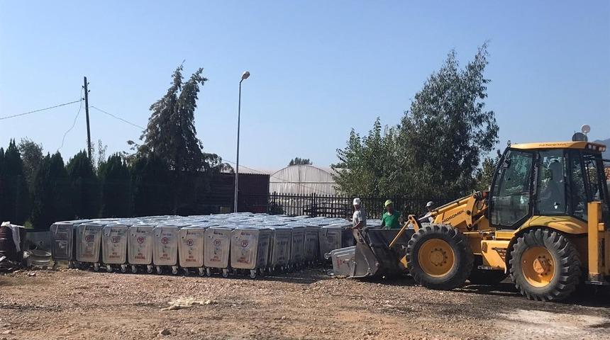 Kaş Belediyesi  330 adet &Ccedil;&ouml;p Konteyneri aldı
