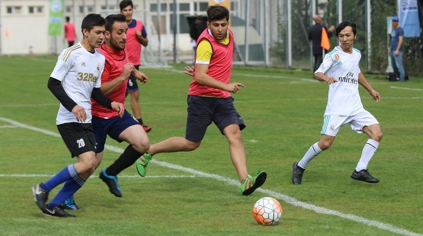 Cumhuriyet Kupası Futbol Turnuvası Start Aldı
