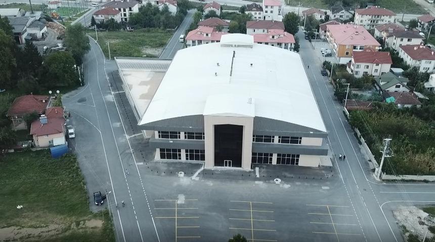 Kapalı pazaryeri çarşamba günü açılacak