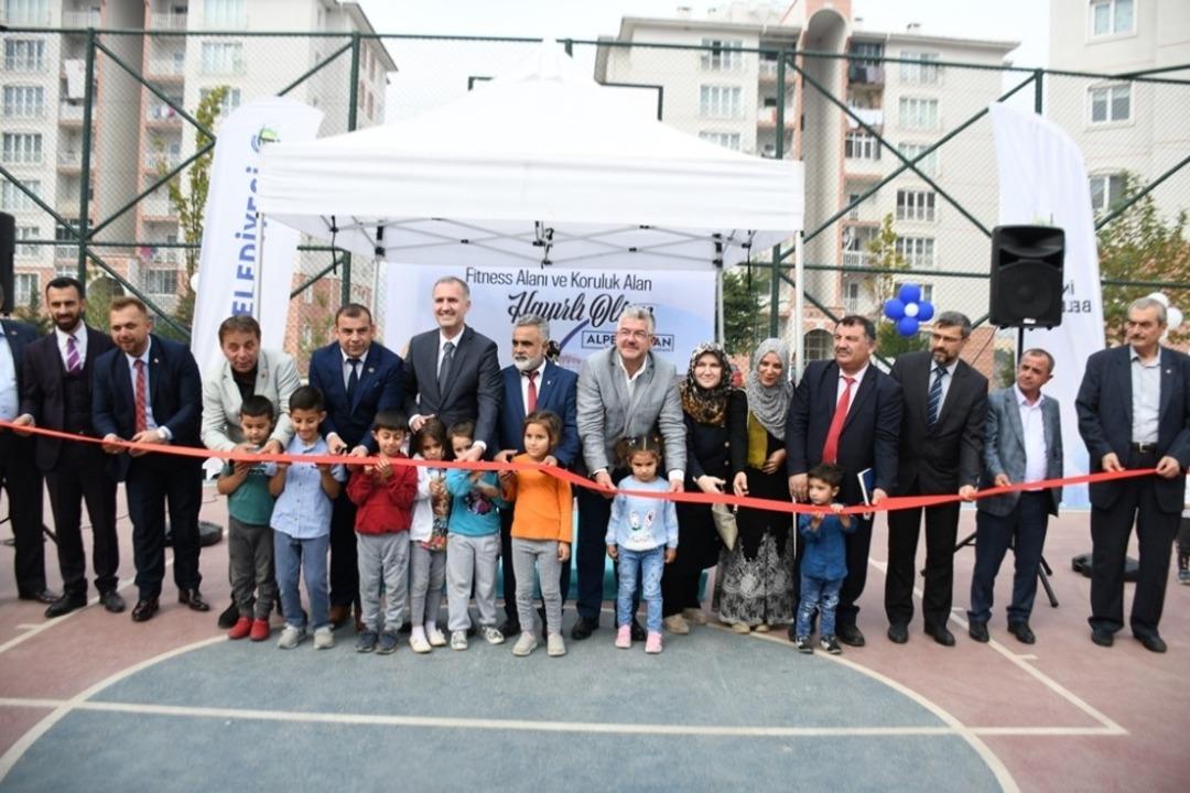 Baykoca semt sahası t&ouml;renle a&ccedil;ıldı