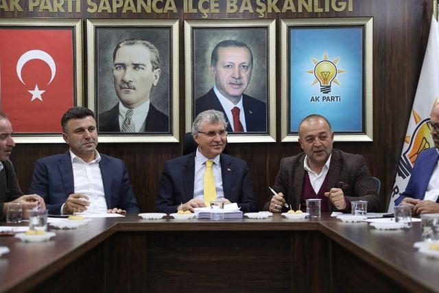 Başkan Yüce, AK Parti Sapanca İlçe Teşkilatının toplantısına katıldı
