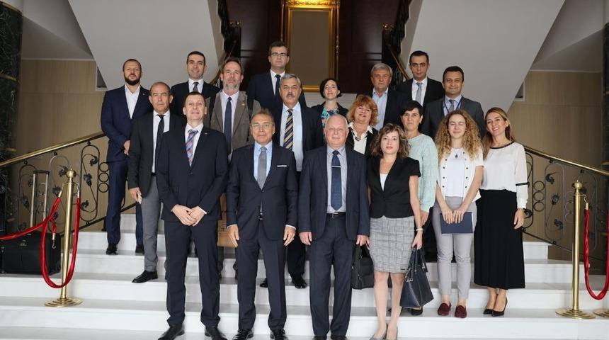 Macar firmalar, İZTO’da Türk partner aradı