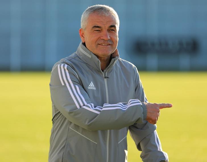 Rıza Çalımbay: Emre ile Mert Hakan’ı gönderme düşüncemiz yok G2