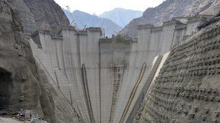  Türkiye birincisi ve dünya üçüncüsü! Yusufeli Barajı'nda gövde yüksekli 139 metreye ulaştı