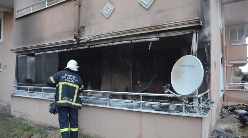 100. Yıl Mahallesi’ndeki ev yangını korkuttu