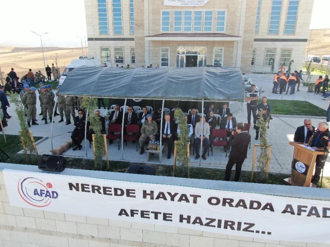 Bayburt AFAD&rsquo;dan ger&ccedil;eğini aratmayan tatbikat