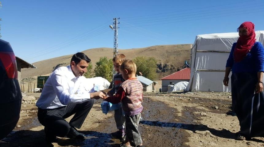 K&ouml;y &ouml;ğrencileriyle u&ccedil;urtma etkinliği d&uuml;zenlendi