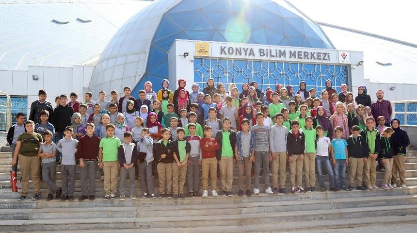 Başkan Kavuş: &ldquo;İyi yetişmiş nesiller i&ccedil;in yeni politikalar ve projeler &uuml;retmeye devam edeceğiz&rdquo;