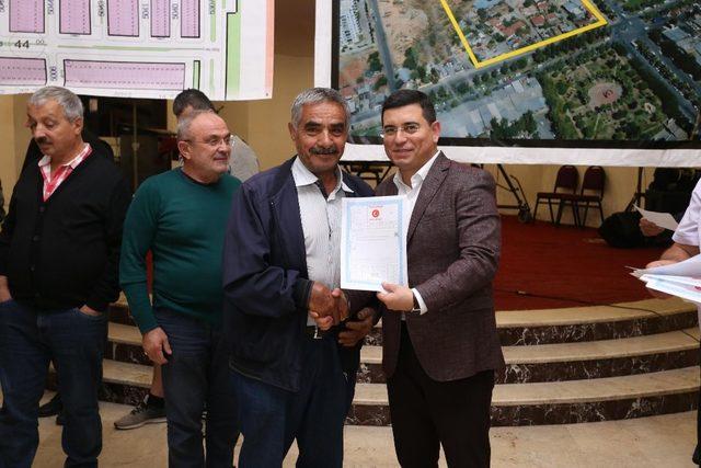 Sanayi esnafının çifte tapu sevinci 3