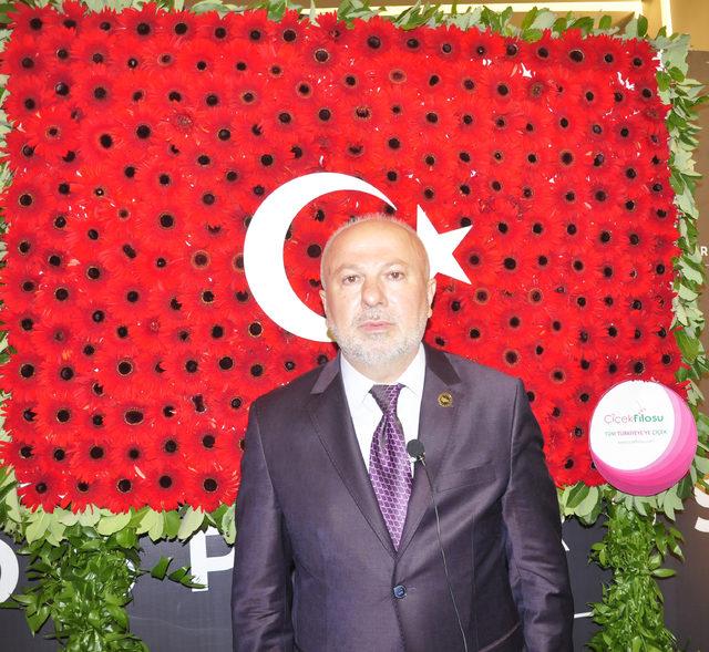 Çiçekçilerden Mehmetçik Vakfı'na 20 bin lira bağış