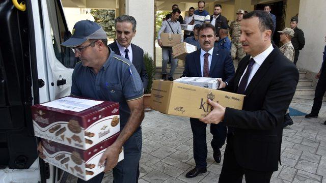 Gümüşhane’den ‘Barış Pınarı Harekatı’na katılan Mehmetçiğe pestil ve köme gönderildi