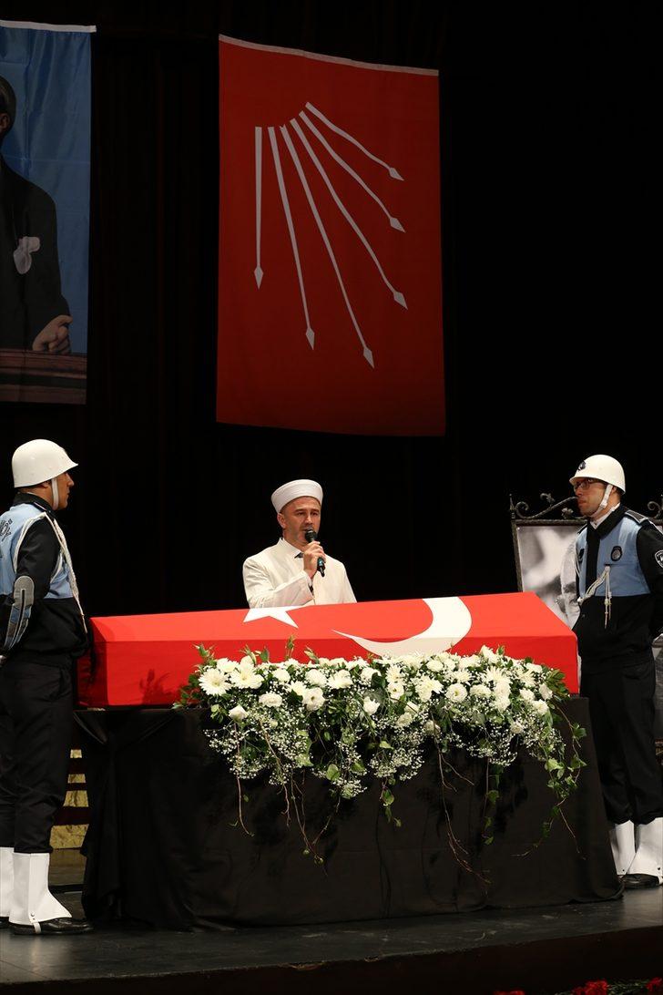 Ali Topuz ve Orhan Birgit son yolculuklarına uğurlandı G2