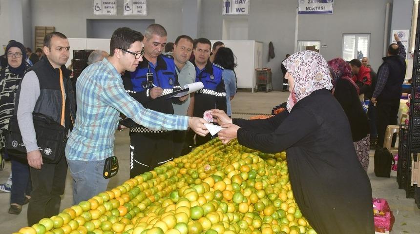 Biga&rsquo;da pazar esnafı i&ccedil;in mobil tahsilat hizmeti