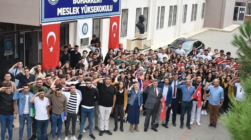 Buharkent MYO&rsquo;dan Mehmet&ccedil;iğe destek