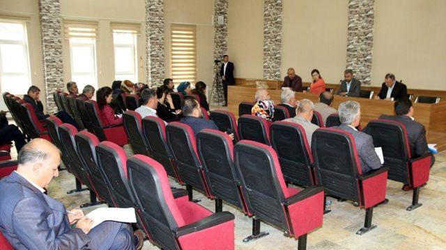 Edremit Belediye Meclisinden sahil işgaline son verilmesi kararı