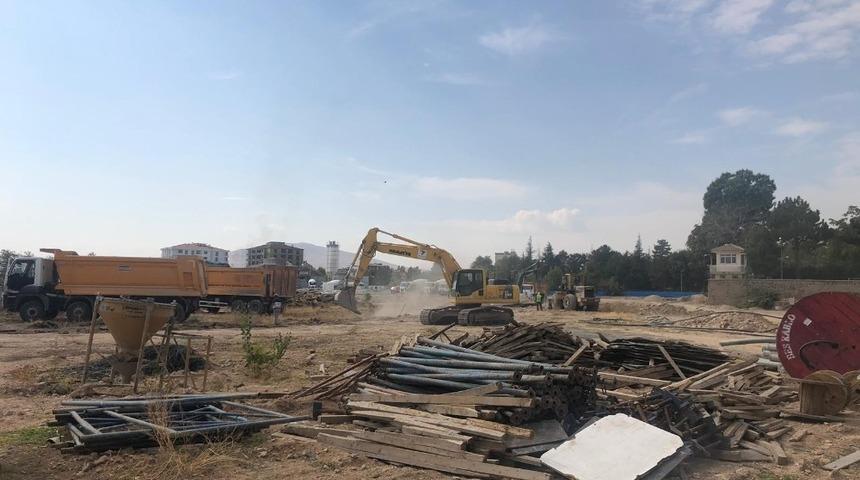 15 milyon TL  &ouml;denek gelen Stadyum i&ccedil;in &ccedil;alışmalar başladı