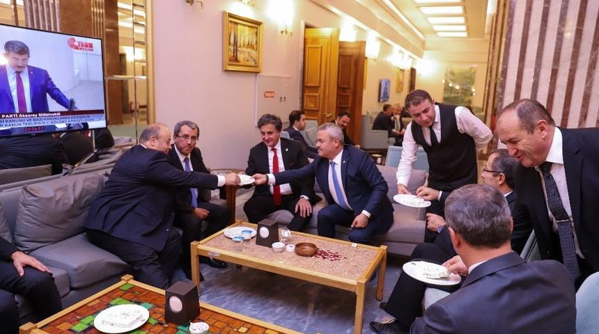TBMM&rsquo;yi Safranbolu lokumu tatlandırdı