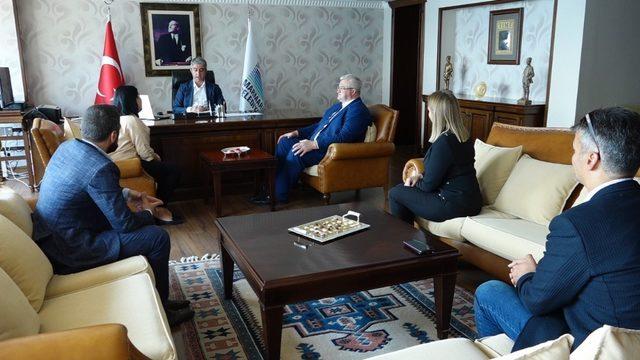 Ukrayna Antalya Konsolosu Khomenko, Başkan Okay’ı ziyaret etti