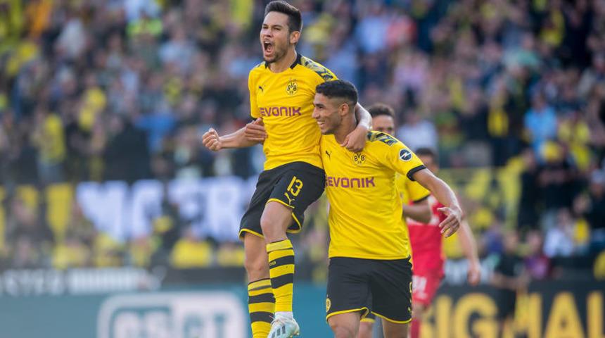 Borussia Dortmund Raphael Guerreiro'nun sözleşmesini uzattı