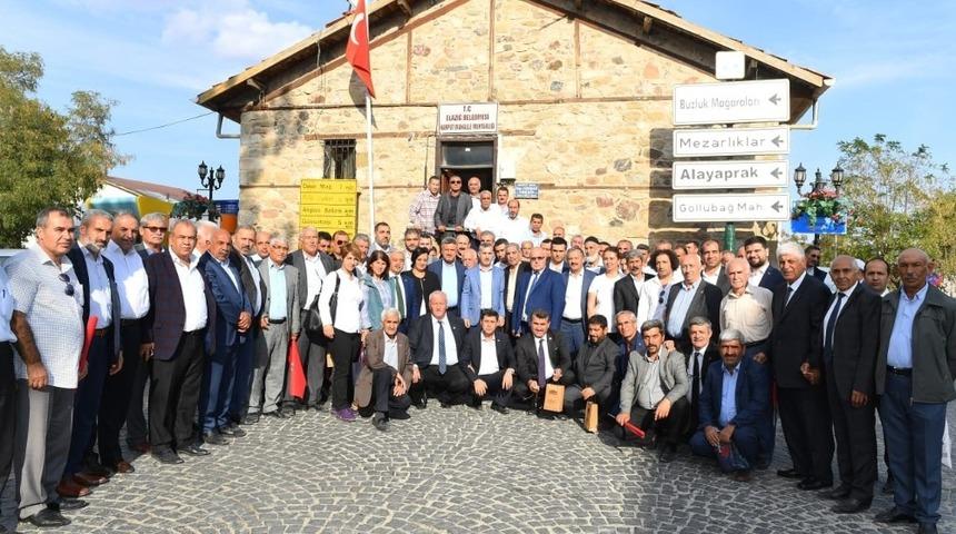 Muhtarlar asker selamı verdi Mehmetçikler için dua etti