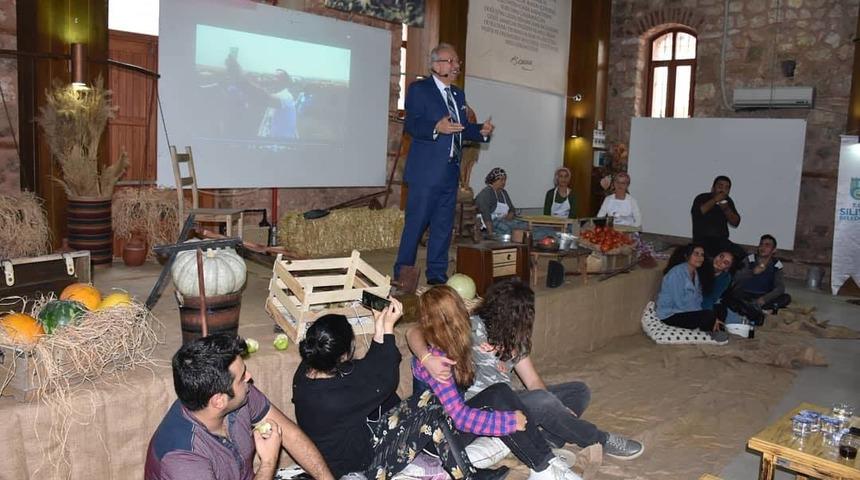 Prof. Dr. Özyaral: Zıkkımın kökünü ye, ne yiyeceğiz