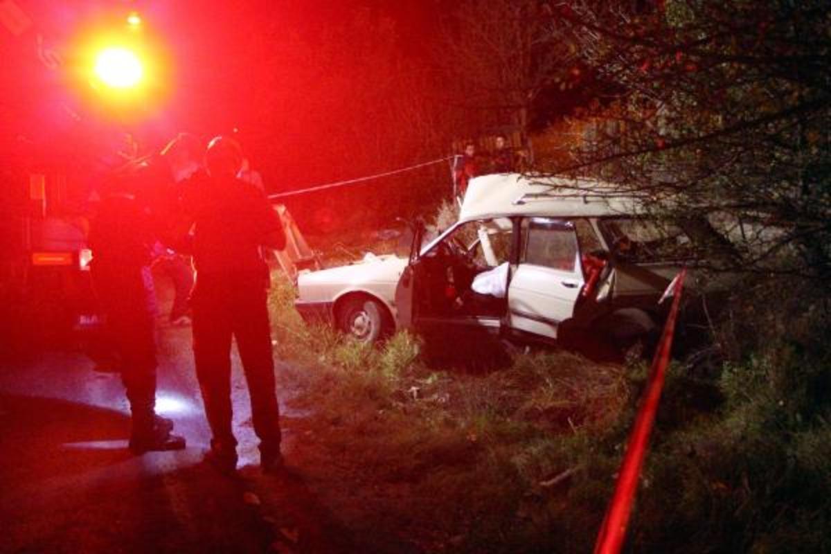 &Uuml;st &uuml;ste korkun&ccedil; kazalar! &Ccedil;ok sayıda &ouml;l&uuml; ve yaralılar var