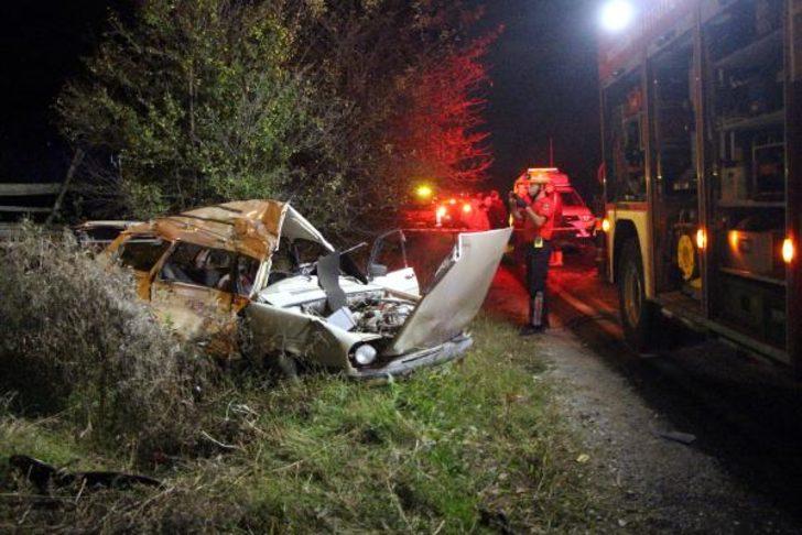 Üst üste korkunç kazalar! Çok sayıda ölü ve yaralılar var G3