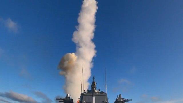 Rusya, 2019 stratejik tatbikat sırasında balistik ve seyir füzelerini denedi