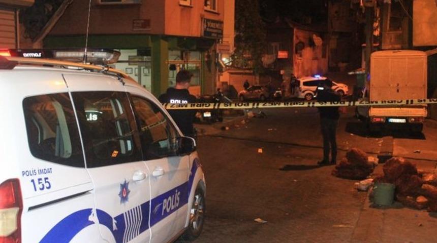 Beyoğlu’nda silahlı kavga: 1 yaralı