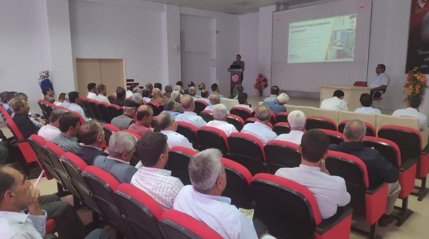 Besni’de mahalle ve köy muhtarlarına seminer