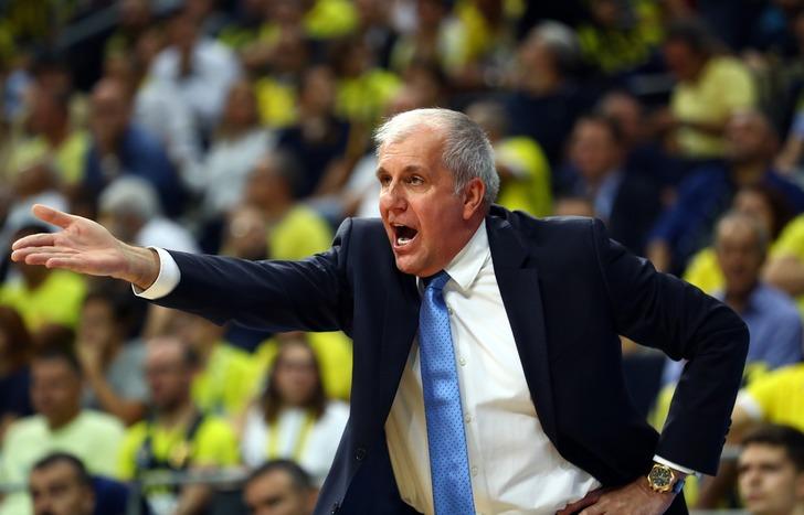 Fenerbahçeli Nando De Colo'dan kariyer sayı rekoru G3