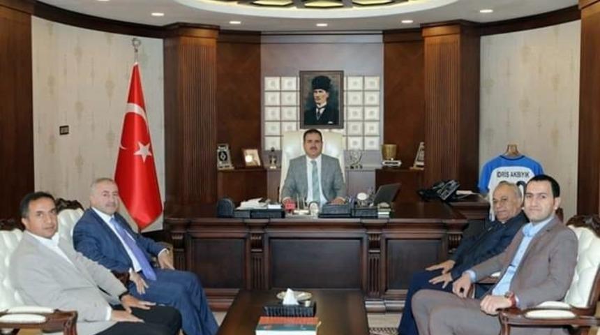 Y&Uuml;TSO&rsquo;dan Vali Akbıyık&rsquo;a ziyaret