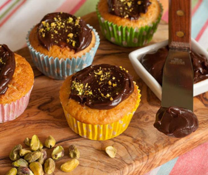 Vişne ve Çikolatalı Muffin