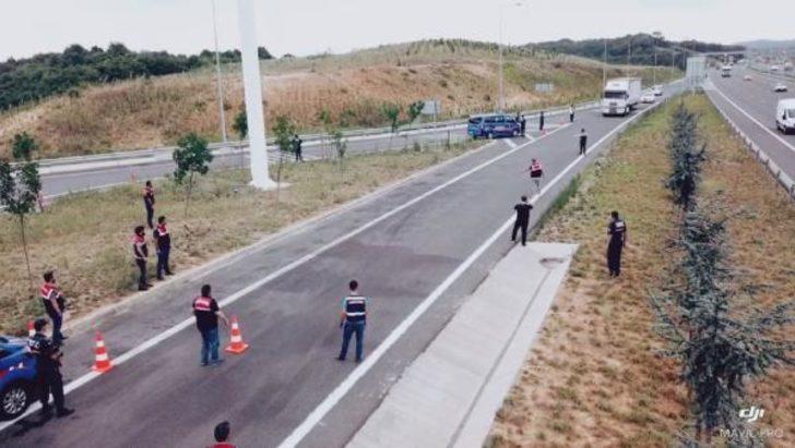 İstanbul'da uyuşturucu operasyonu! 75 kilo eroin ele geçirildi G1