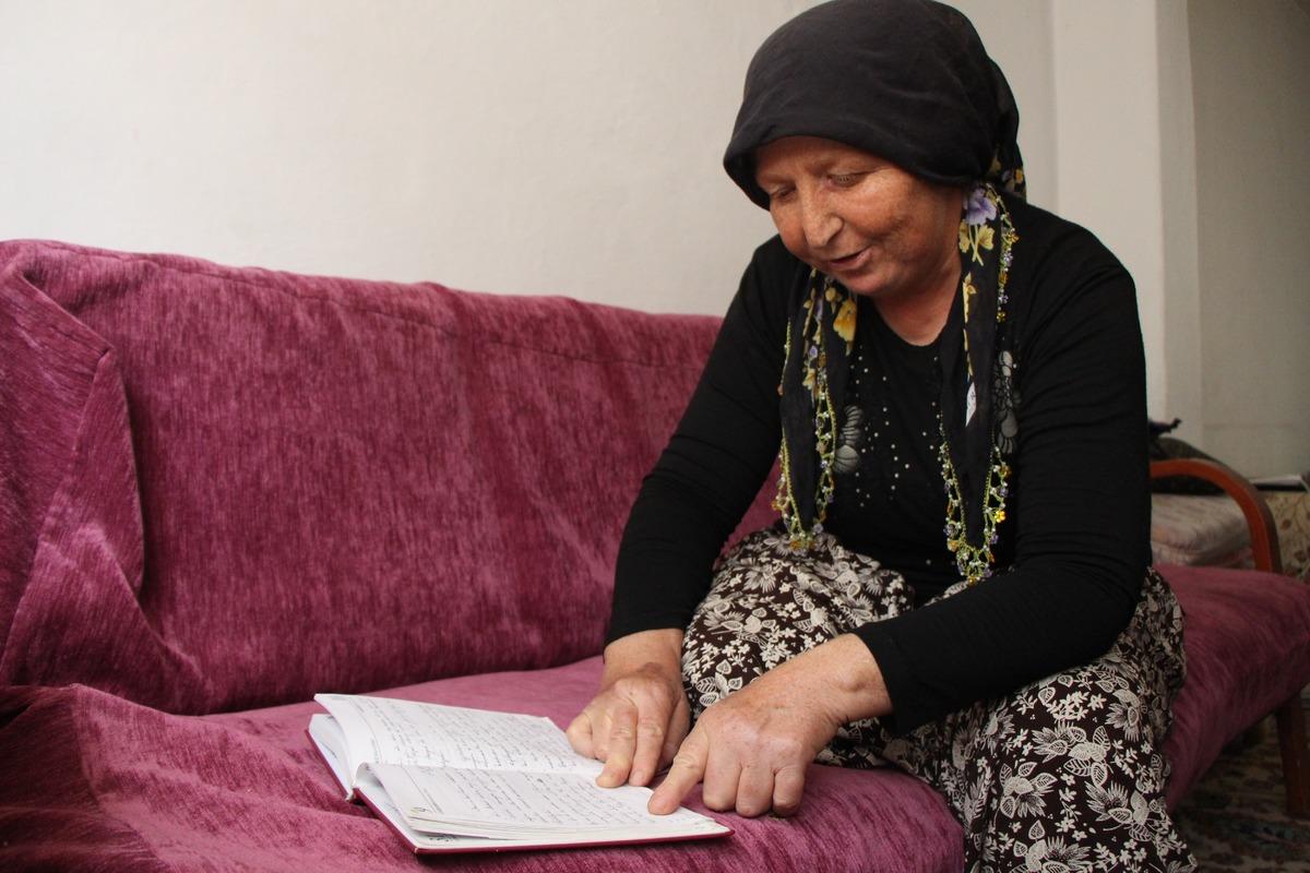 Gen&ccedil; yaşta hayatını kaybeden İsmail'in hayallerini annesi ger&ccedil;ekleştiriyor