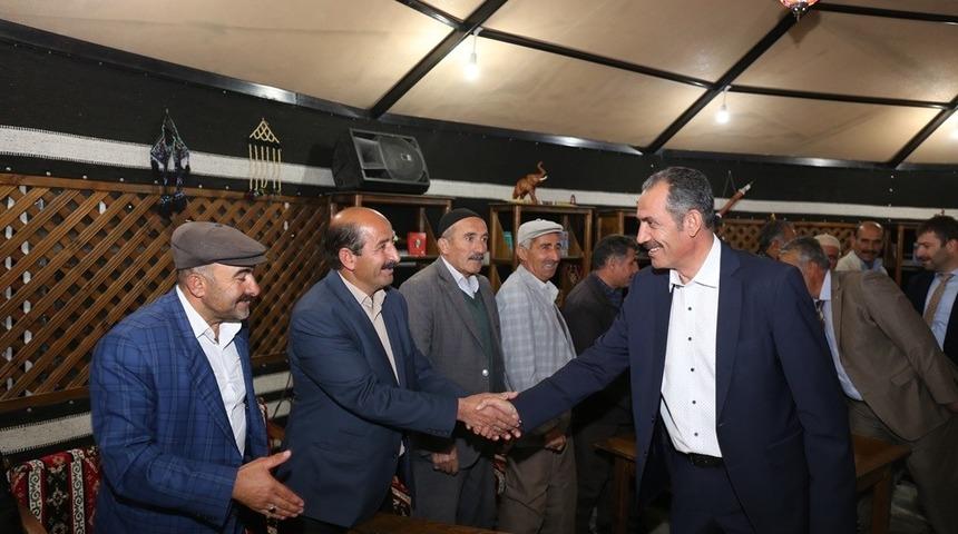 G&uuml;rpınar&rsquo;da &lsquo;Dengbej Divanı&rsquo; kuruldu