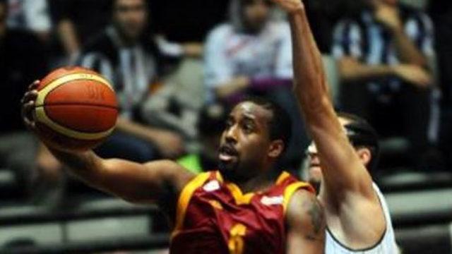 Potada derbi Galatasaray'ın!