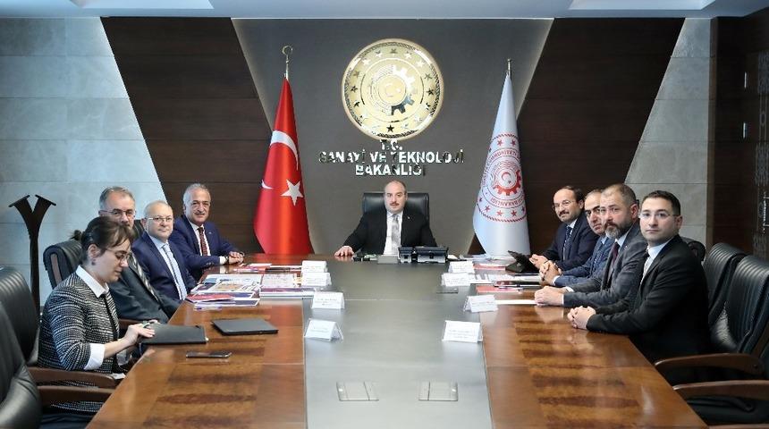 Rekt&ouml;r &Ccedil;omaklı&rsquo;dan Sanayi ve Teknoloji Bakanı Varank&rsquo;a ziyaret