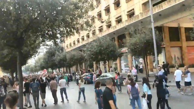 Lübnan’da hükümet karşıtı protestolar