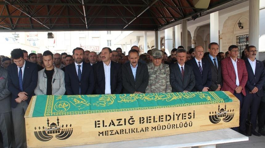 Tren kazasında hayatını kaybeden Rekt&ouml;r Demirdağ&rsquo;ın babası son yolculuğuna uğurlandı