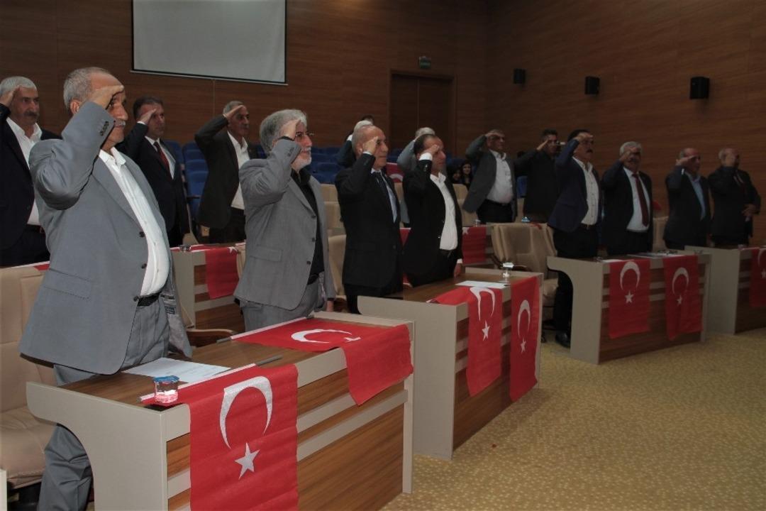 Elazığ İl Genel Meclisi&rsquo;nden Mehmet&ccedil;iğe destek
