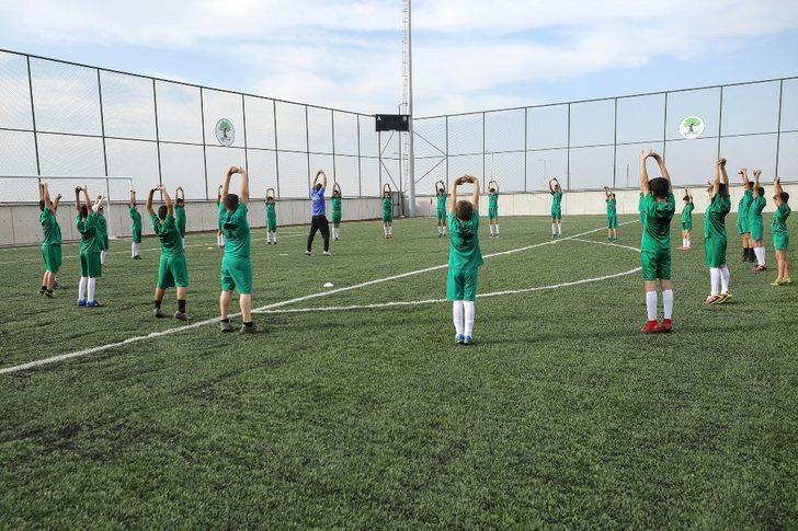 Beykent Stadyumu’nda Futbol Spor Okulu büyük ilgi görüyor G1