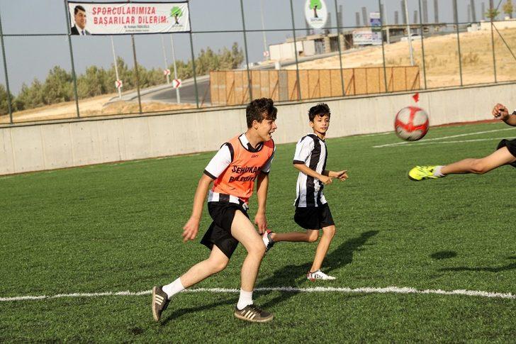 Beykent Stadyumu’nda Futbol Spor Okulu büyük ilgi görüyor G4