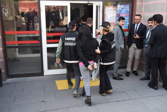 Eskişehir’de uyuşturucu operasyonu: 7 gözaltı