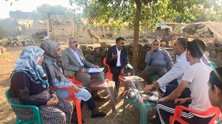 Bağlar Belediye meclis &uuml;yelerinden kırsal mahallelere &ccedil;ıkarma