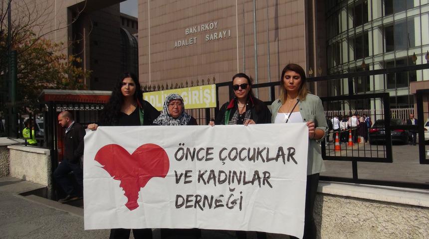 Esenyurt'ta eşini silahla &ouml;ld&uuml;ren sanığa &nbsp;"indirimsiz" ağırlaştırılmış m&uuml;ebbet hapis&nbsp;